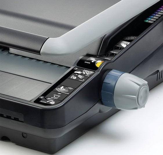 GBC MultiBind 230 Manual Binding Machine