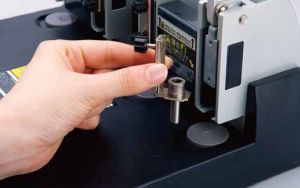 Carl 123N Heavy Duty 3 Hole Punch (150 Sheets)